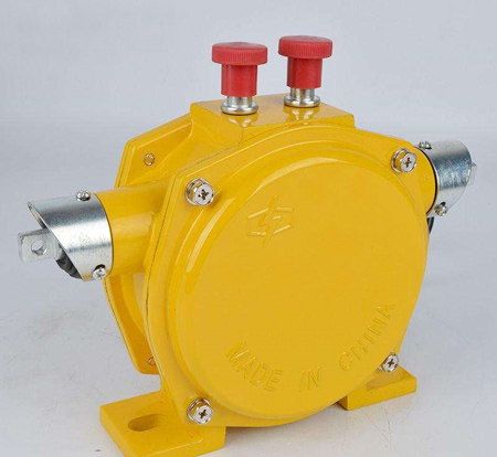 DC20-450V/10A拉線開關(guān)XTD-KR-FC、DCX-K-1DCX-K-2雙向拉繩開關(guān)拉線傳感器價(jià)格